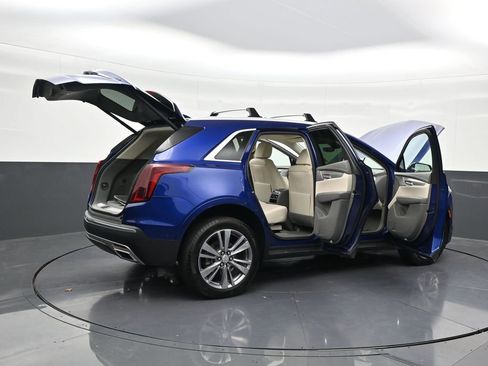Used 2024 Cadillac XT5 Premium Luxury w/ Technology Package image 37