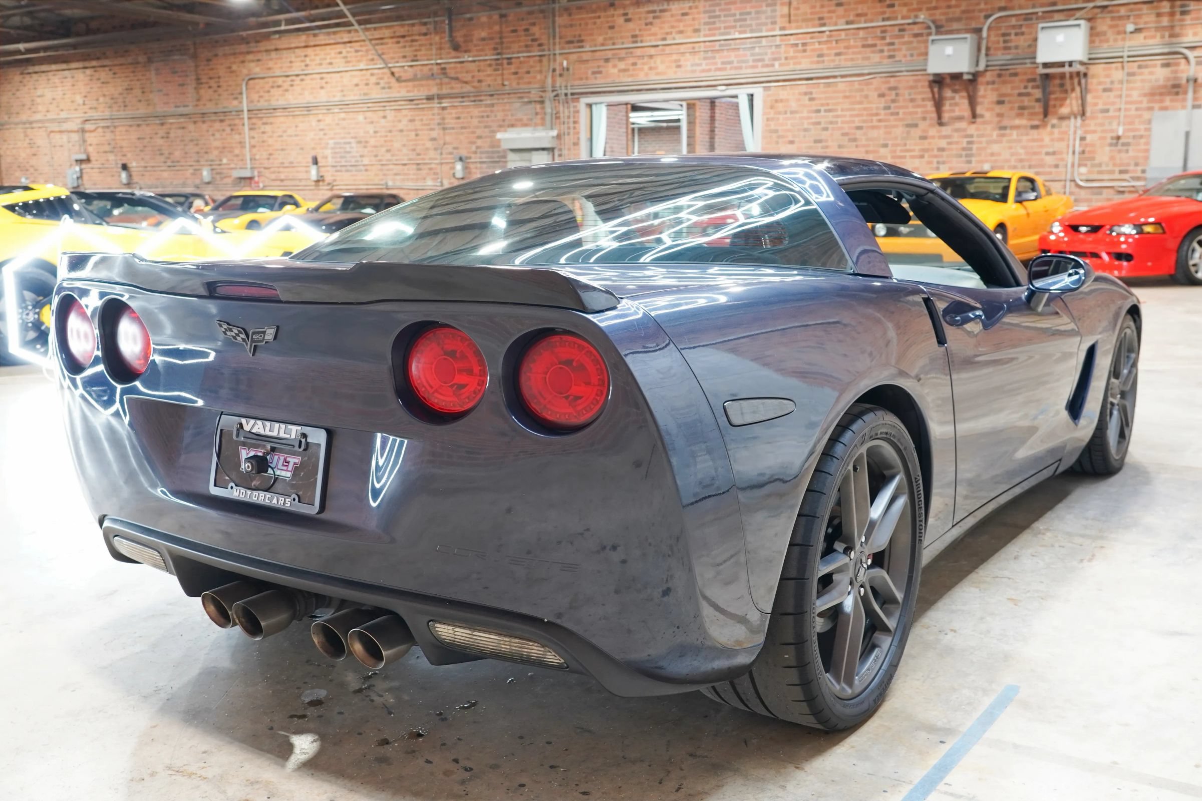 Used 2013 Chevrolet Corvette Coupe w/ Battery Protection Package RWD image 12