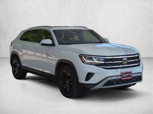 Used 2020 Volkswagen Atlas Cross Sport SEL AWD/4WD image 3