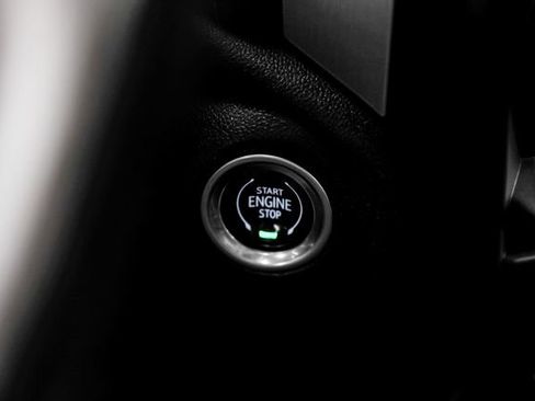 Used 2020 GMC Sierra 1500 Elevation w/ Elevation Value Package image 20