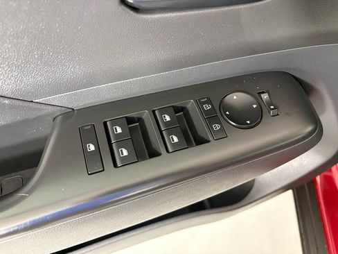 Used 2024 Hyundai Kona SE FWD image 15