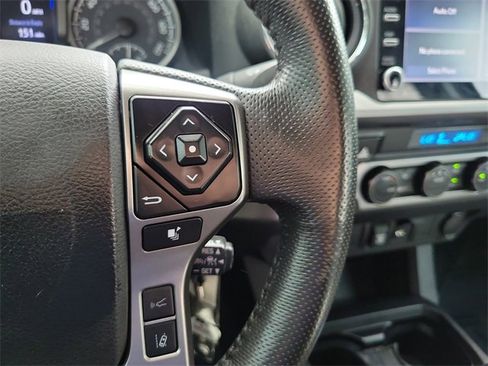 Used 2022 Toyota Tacoma SR5 image 15