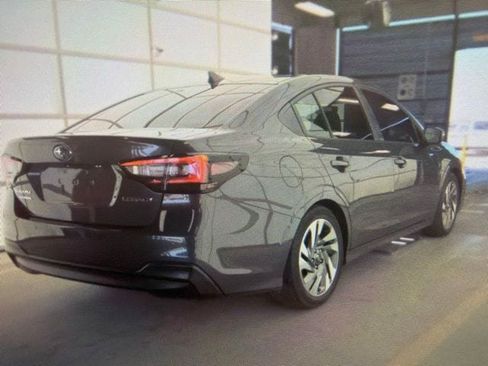Used 2023 Subaru Legacy Limited AWD/4WD image 3