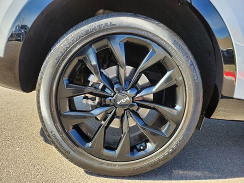 Used 2023 Kia Sorento SX image 36