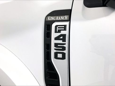 Used 2025 Ford F450 King Ranch w/ FX4 Off-Road Package AWD/4WD image 14