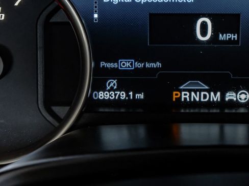 Used 2019 Ford F150 Raptor w/ Equipment Group 802A Luxury image 19