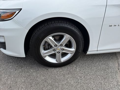 Used 2024 Chevrolet Malibu LS w/ Driver Confidence Package FWD image 30