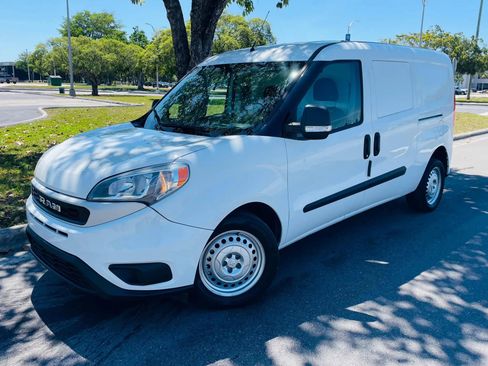 Used 2022 RAM ProMaster City Tradesman FWD image 1