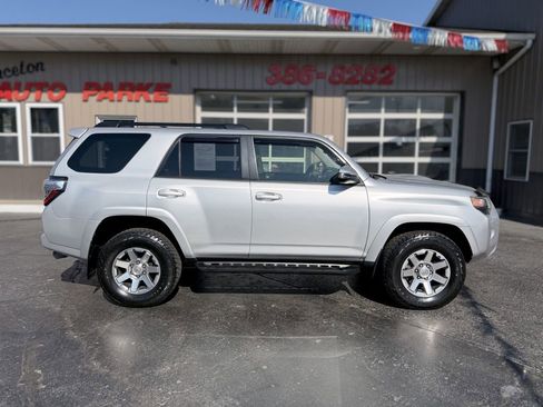 Used 2016 Toyota 4Runner Trail Premium image 1