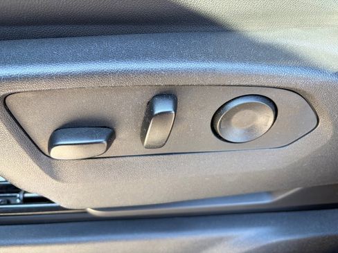 Used 2025 Chevrolet Silverado 3500 LTZ w/ LTZ Plus Package image 27