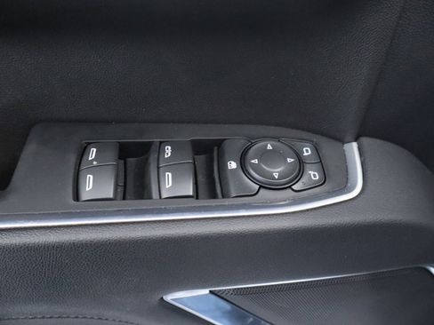 Used 2022 GMC Sierra 1500 Elevation image 26