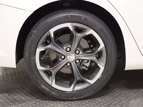 Used 2023 Chevrolet Malibu LT image 13