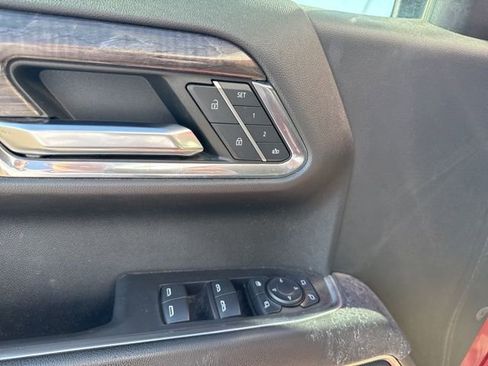 Used 2023 Chevrolet Silverado 1500 LTZ w/ Z71 Off-Road Package image 18