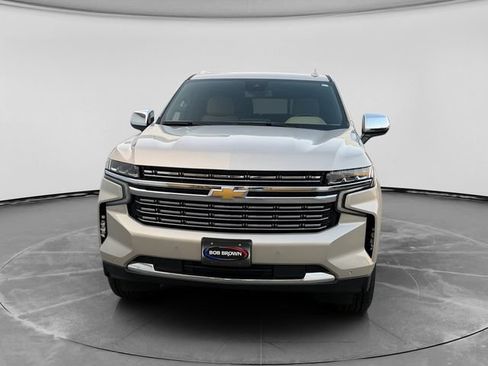 Used 2023 Chevrolet Suburban Premier AWD/4WD image 8