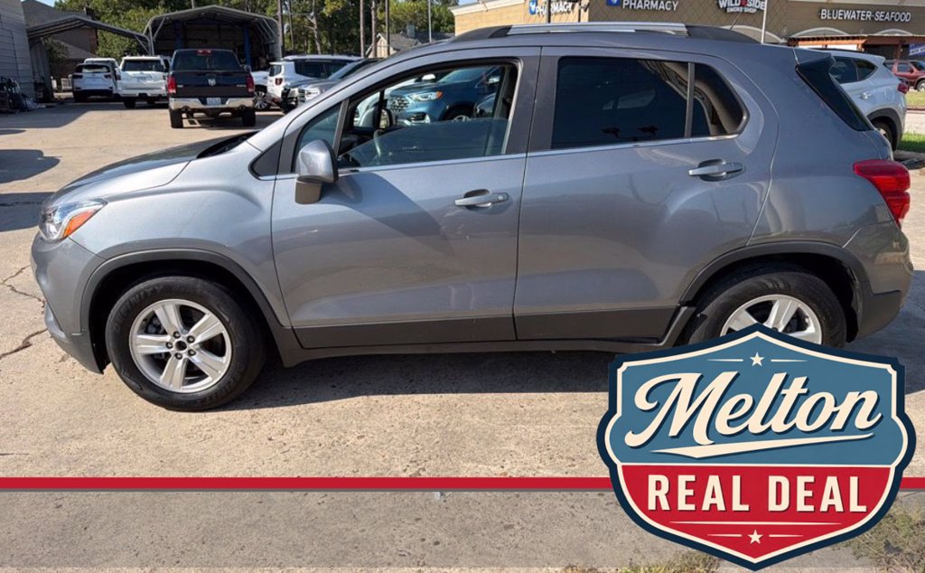 Used 2020 Chevrolet Trax LT FWD image 10