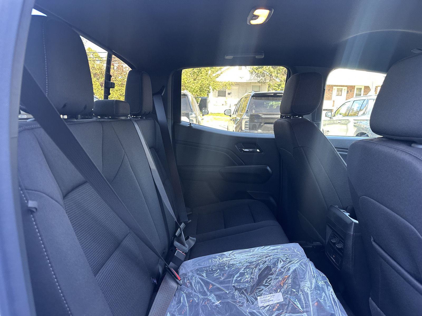 New 2026 Chevrolet Colorado LT RWD image 12