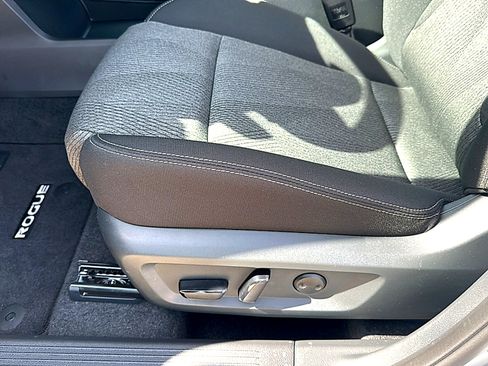 New 2026 Nissan Rogue SV image 12