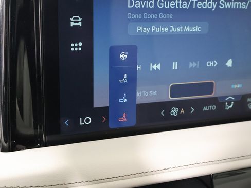 New 2026 Lincoln Aviator Reserve image 7