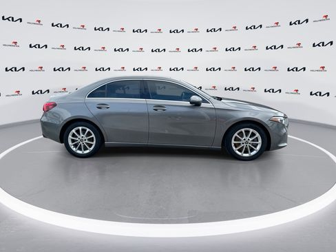 Used 2022 Mercedes-Benz A 220 image 9