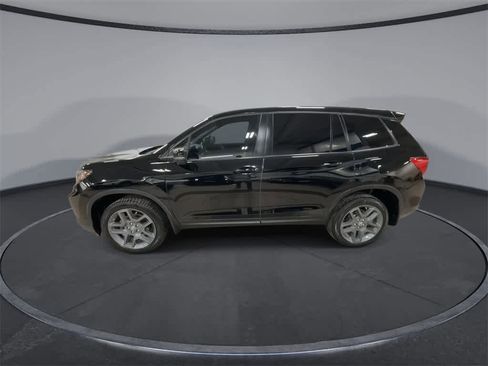 Used 2023 Honda Passport EX-L image 5