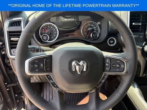 New 2026 RAM 1500 Big Horn AWD/4WD image 12