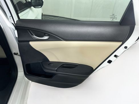 Used 2021 Honda Civic LX image 27