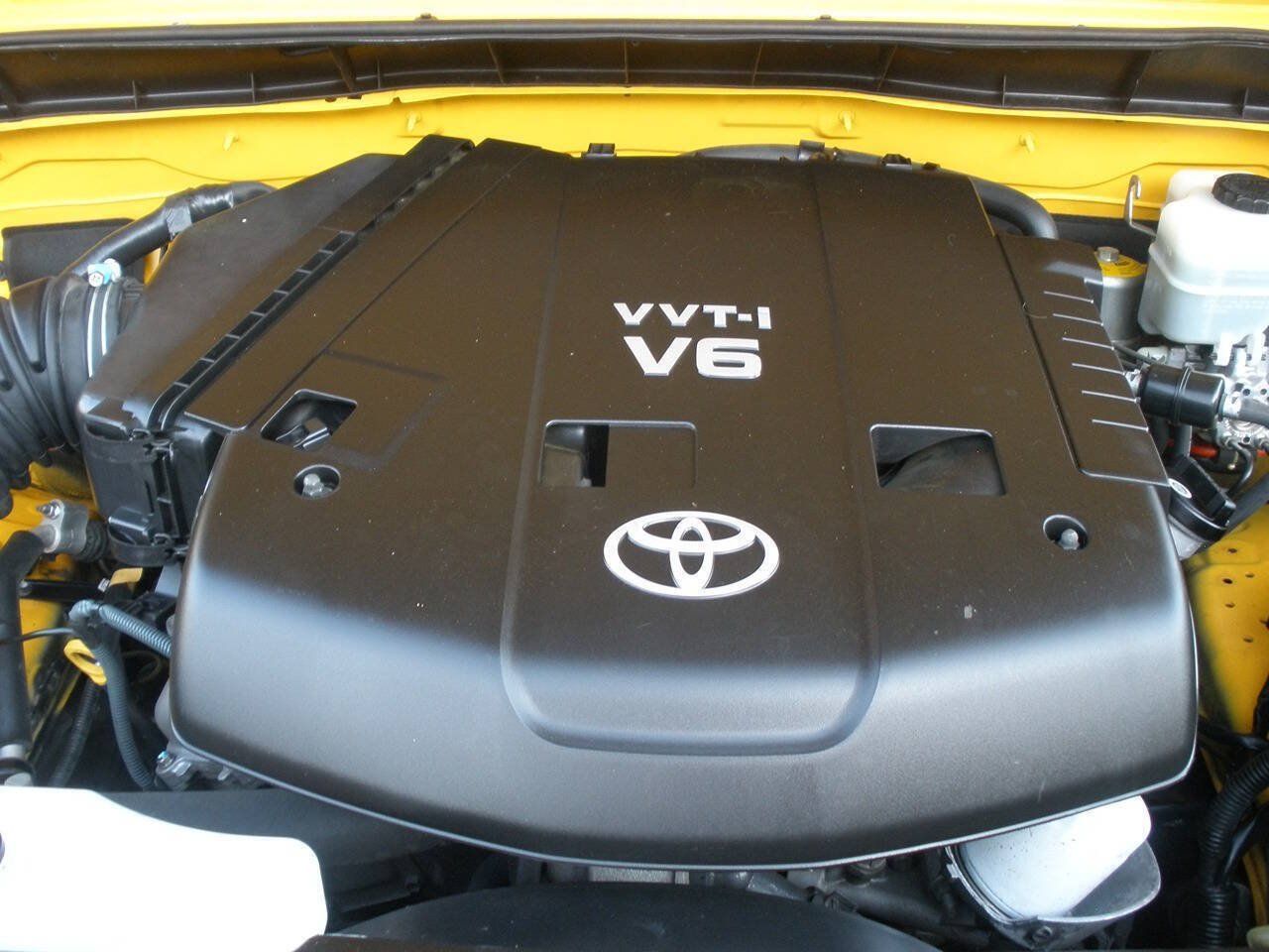 Used 2007 Toyota FJ Cruiser 2WD image 12