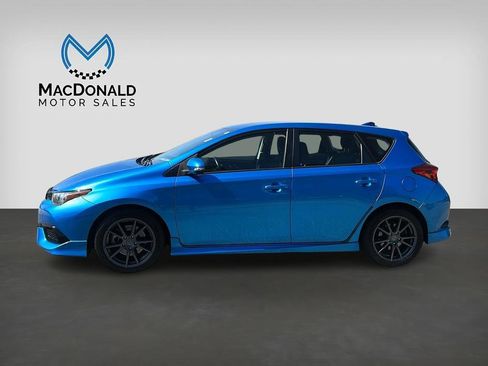 Used 2016 Scion iM image 4