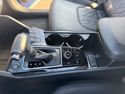 Used 2025 Kia Sportage X-Line image 23