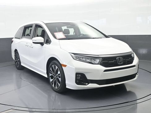 Used 2025 Honda Odyssey Elite image 9