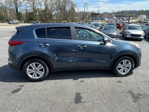 Used 2017 Kia Sportage LX FWD image 8