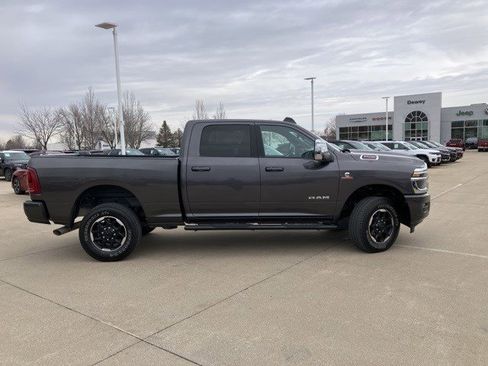 Used 2025 RAM 2500 Laramie image 5
