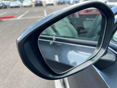 Used 2023 Honda Civic EX-L image 24