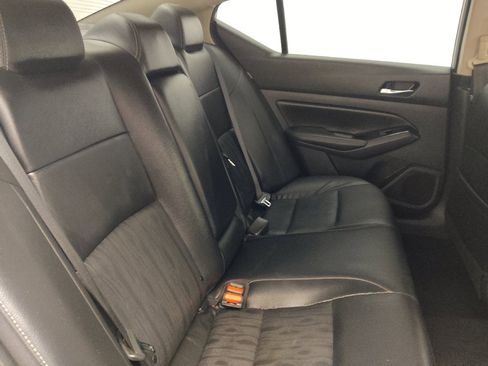 Used 2020 Nissan Altima 2.5 SL FWD image 19