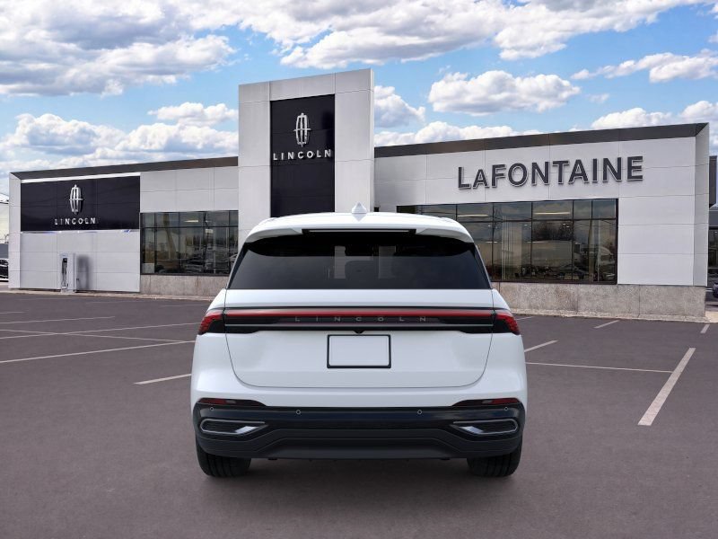 New 2026 Lincoln Nautilus Premier AWD/4WD image 5