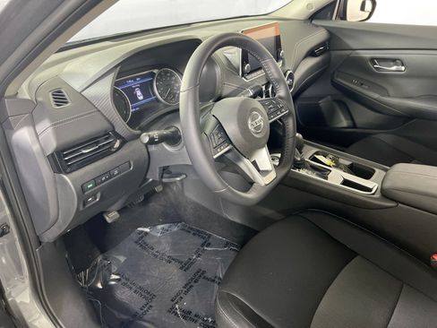 Used 2020 Nissan Sentra SV FWD image 9