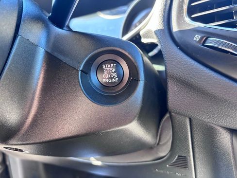 Used 2019 Jeep Compass Latitude w/ Cold Weather Group image 25