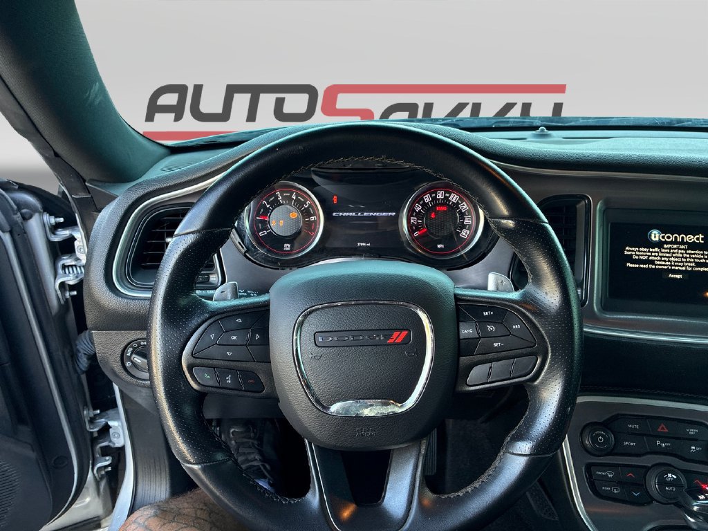 Used 2022 Dodge Challenger GT RWD image 12
