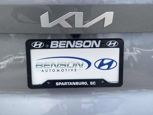 Used 2023 Kia Sorento SX Prestige w/ Panoramic Sunroof Package AWD/4WD image 9