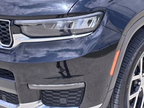 Used 2024 Jeep Grand Cherokee L Limited w/ Luxury Tech Group II AWD/4WD image 9