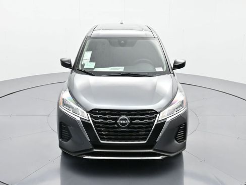 New 2025 Nissan Kicks Play S FWD image 29