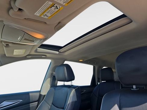 Used 2019 INFINITI QX60 Luxe w/ Essential Package AWD/4WD image 34