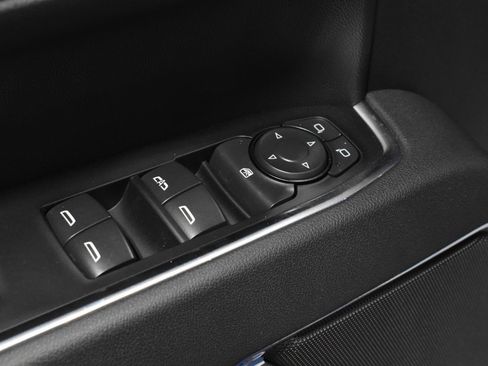 Used 2026 Chevrolet Silverado 1500 LT image 11