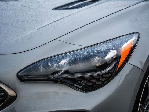 Used 2020 Kia Stinger GT2 image 7