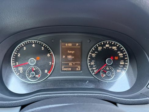 Used 2013 Volkswagen Passat 2.5 SE FWD image 27