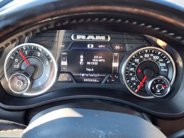 Used 2023 RAM 2500 Laramie AWD/4WD image 13