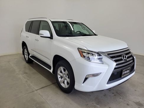 Used 2016 Lexus GX 460 AWD/4WD image 4