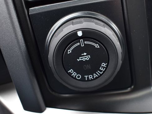 Used 2023 Ford F150 XLT w/ Equipment Group 302A High image 28