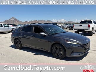 Used 2023 Hyundai Elantra SEL FWD video 1
