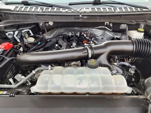 Used 2024 Ford Expedition Max XLT RWD image 32